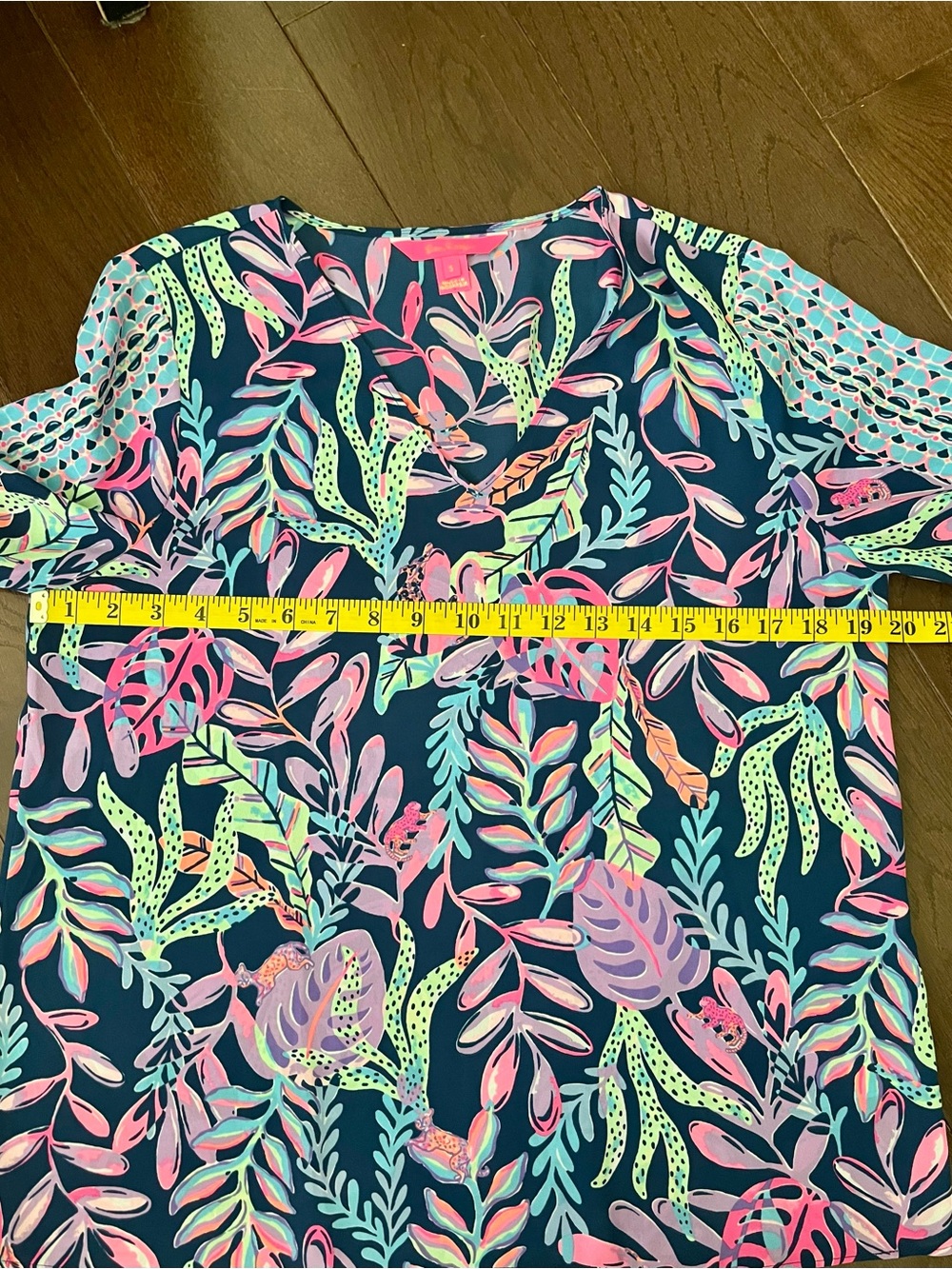 Lilly Pulitzer Pamala Lileeze Top in Oyster Bay - Picture 5 of 5